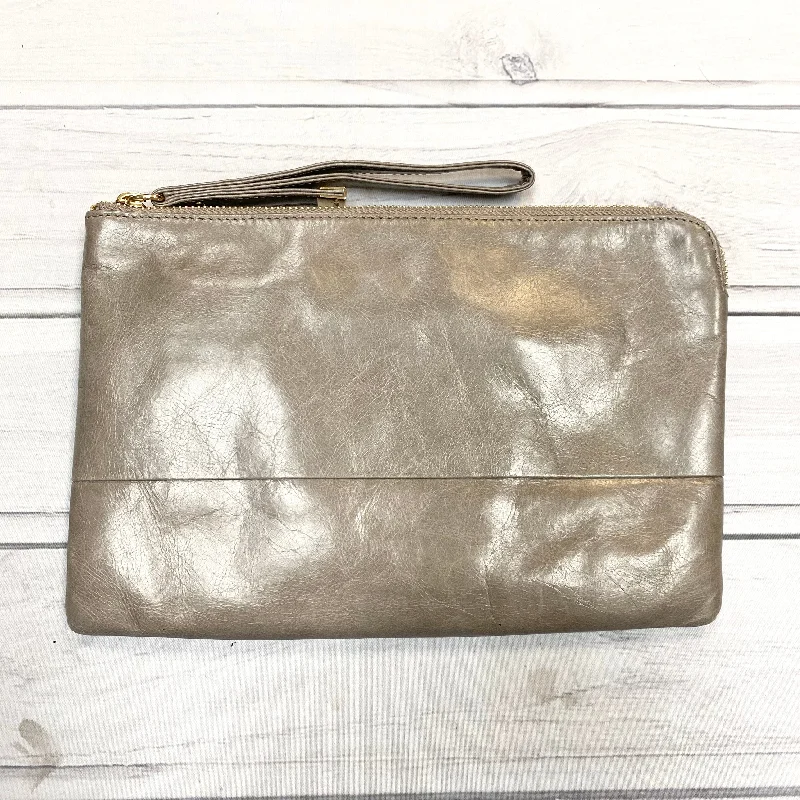 Clutch Designer By Hobo Intl  Size: Medium