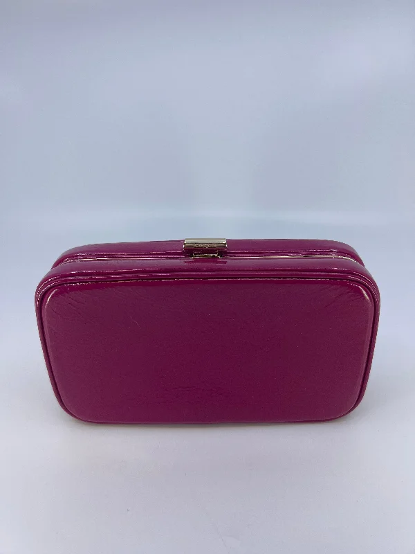 Clutch Designer By Kate Spade  Size: Small