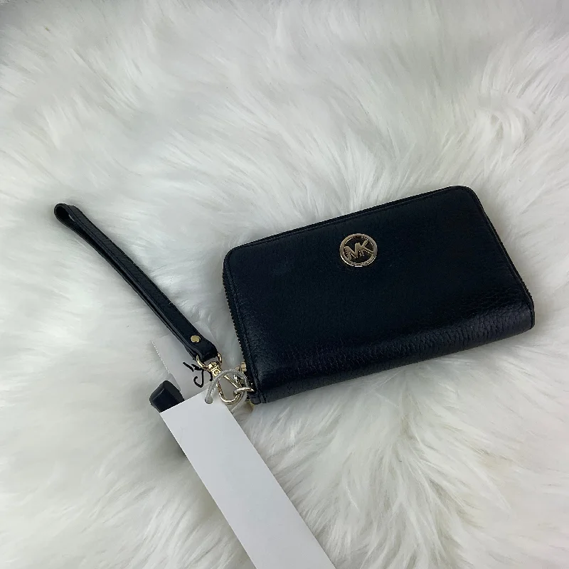 Wristlet Designer Michael Kors, Size Small