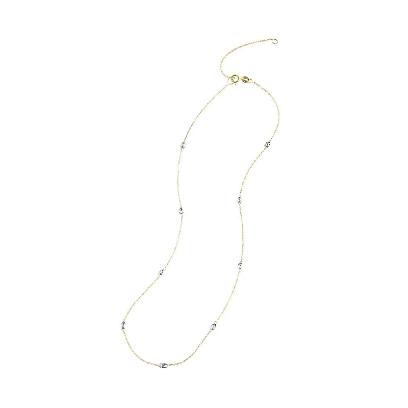 18 Karat Yellow Gold Chain with 9 White Diamonds Briolette