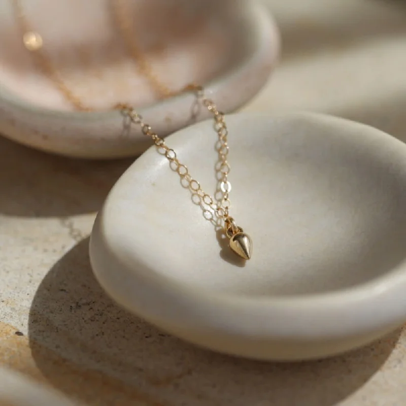 Drop Necklace in 14k Gold