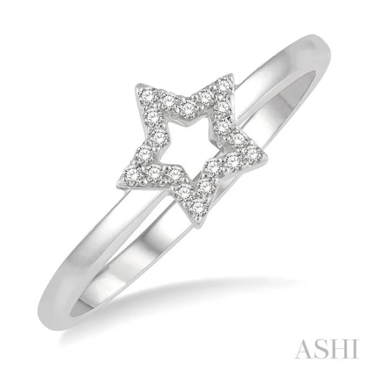 1/20 Ctw Cutout Star Round Cut Diamond Ladies Ring in 10K White Gold